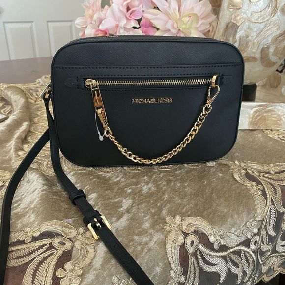 ‼️ ONE DAY SALE 100$ Michael Kors large chain Crossbody - Picture 1 of 13